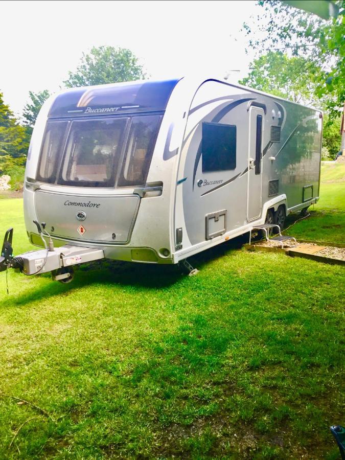 קורשם Self Contained Holiday Home Caravan מראה חיצוני תמונה