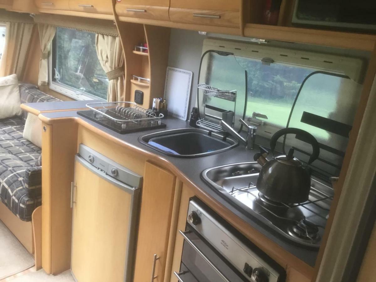 קורשם Self Contained Holiday Home Caravan מראה חיצוני תמונה